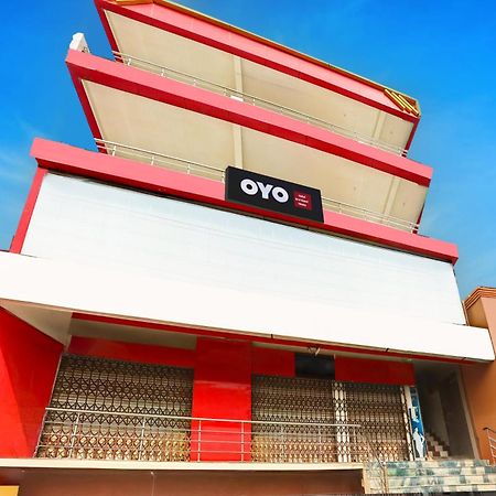 Hotel O Arvi Guest House Varanasi Eksteriør billede